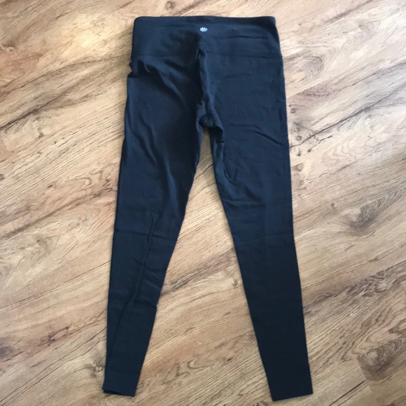 Athleta S Black leggings - Picture 3 of 3